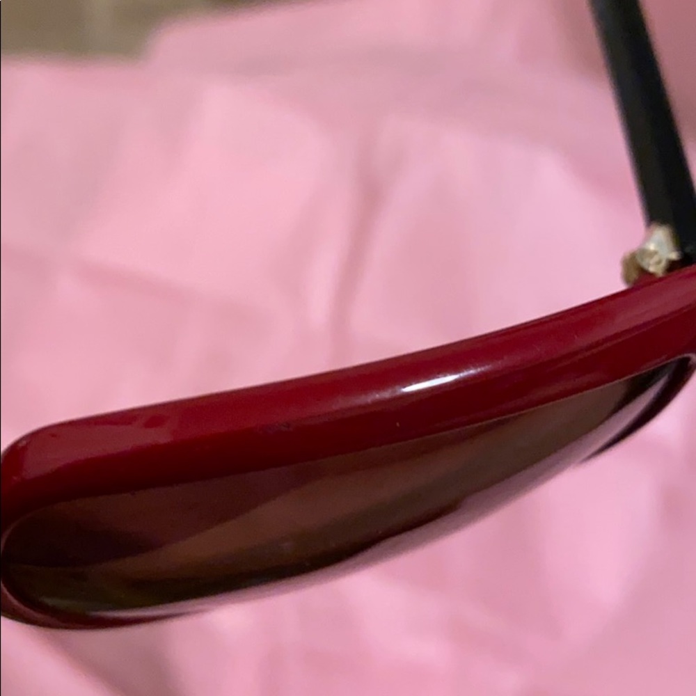 Gucci sunglasses 💯 authentic

#gucci #sunglasses - Picture 9 of 10